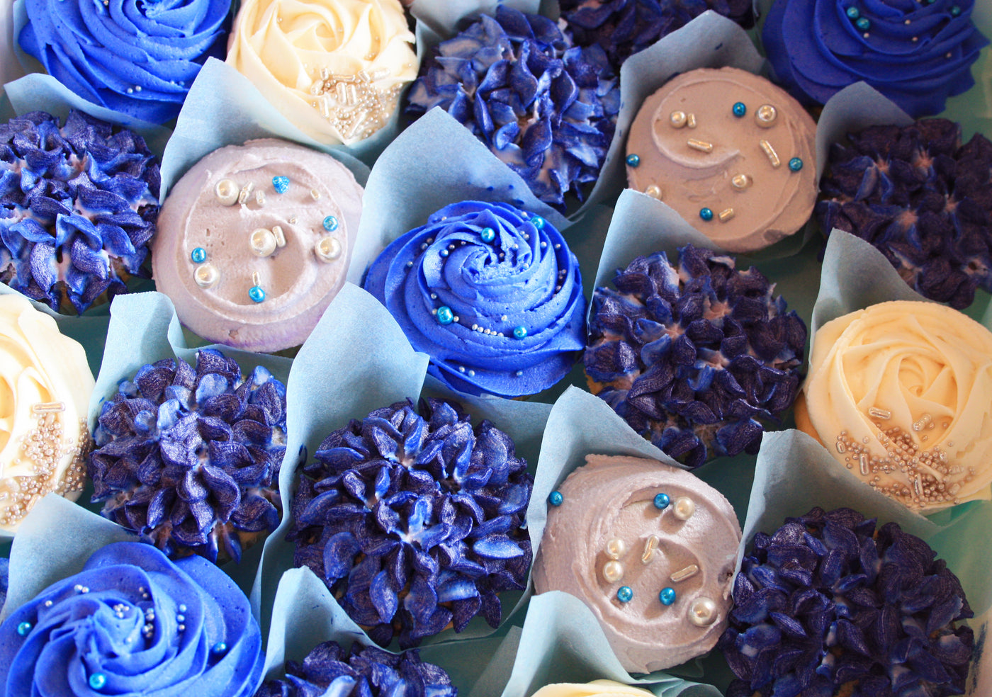 Masculine Cupcakes