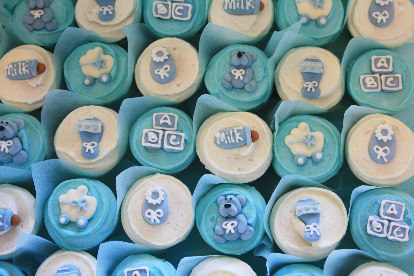 Blue & White Classic Baby Set Cupcakes  for Baby Showers and Gender Reveals(Boy/Girl/Mixed) - My Little Cupcake