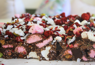 Persian Rocky Road (6 Slices)