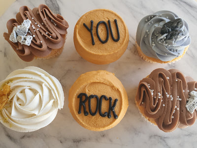 Dad Rocks!  Deluxe Regular Cupcakes