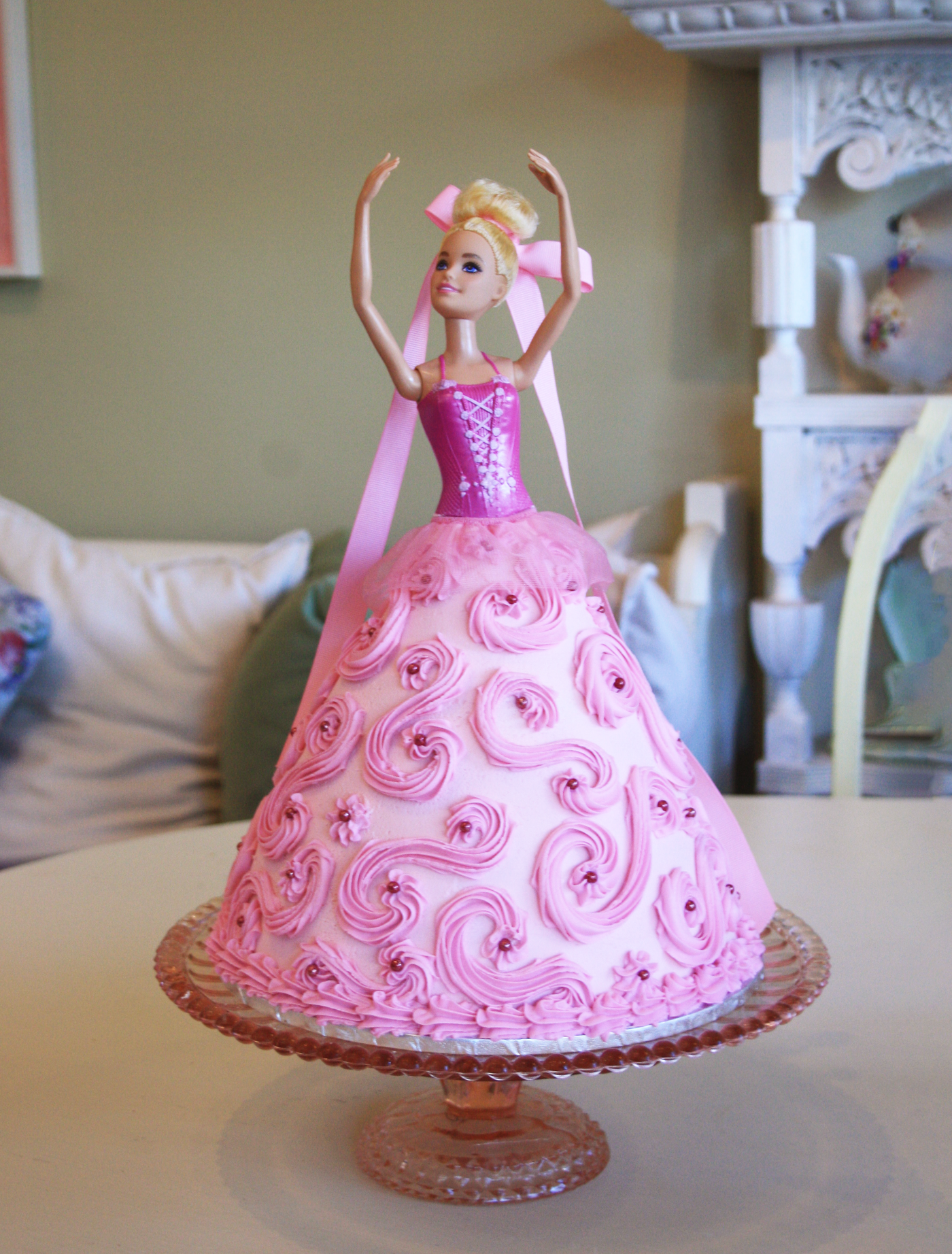 Happy Birthday Baby Doll Cake Images Send Barbie Doll Cake For