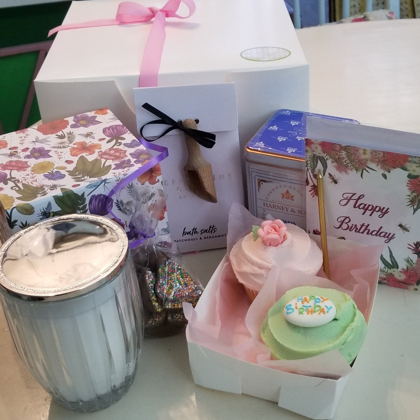 Luxury Birthday Package - My Little Cupcake