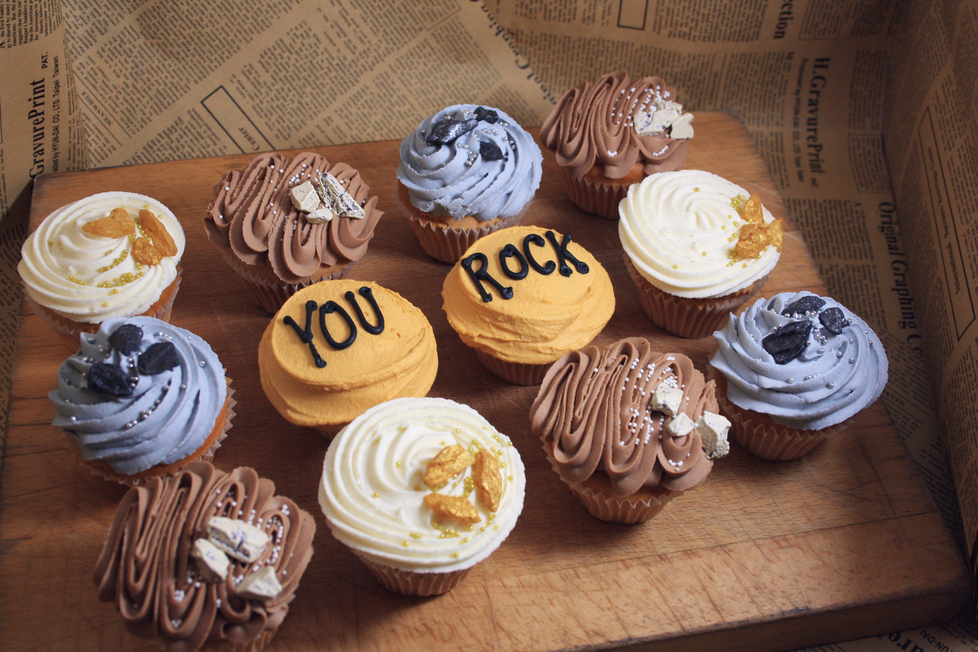 Dad Rocks! Large Cupcakes - My Little Cupcake